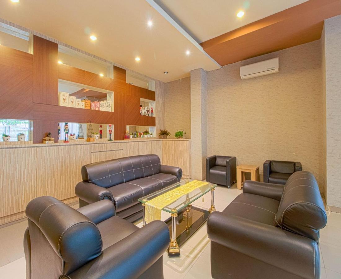 Putra Mulia Hotel מדאן מראה חיצוני תמונה